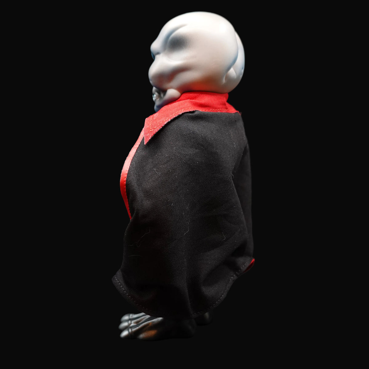 Dracula Skorn