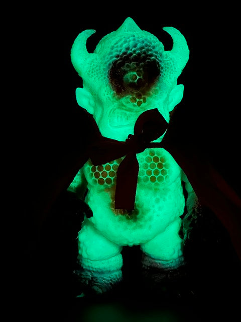 NENEPEO Red Glow in the Dark!